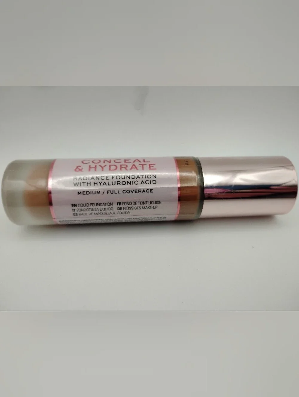 Makeup Revolution Conceal & Hydrate Radiance Foundation - Medium/Full Coverage